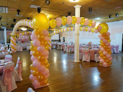Dance floor balloon decoration Gold and Pink