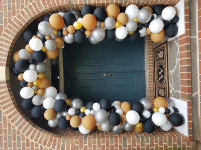 Organic Balloon Arch