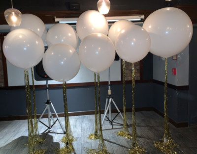 3foot-balloon-gold-tails