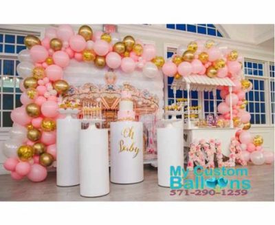 Organic-Balloon-Garland-over-candy-cart