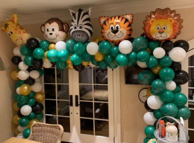 Organic Safari Balloon Arch